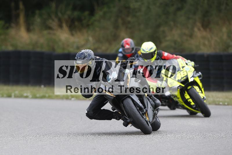 /30 23.06.2025 Get Faster Caremotion ADR/Rider Academy gruen/64